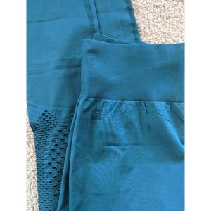 Fabletics Teal Leggings Tall EUC
